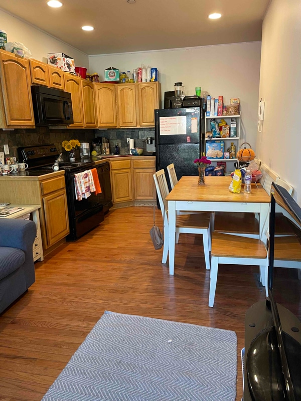 Photo - 1528 Willington St Apartment