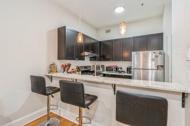 Foto del edificio - 1115 Willow Ave