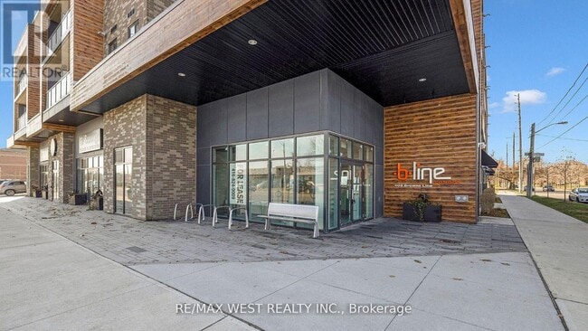 Building Photo - 408 Browns Line