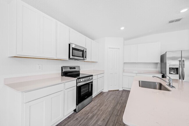 Foto del edificio - 14491 NW 165th Rd