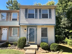 Building Photo - 7305 Pebblestone Dr