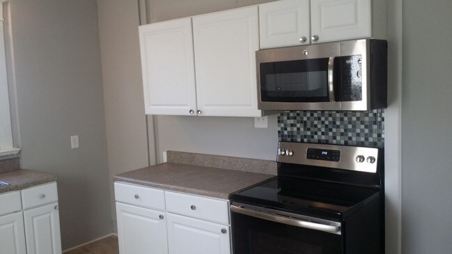 Foto del edificio - 831 W 36th St