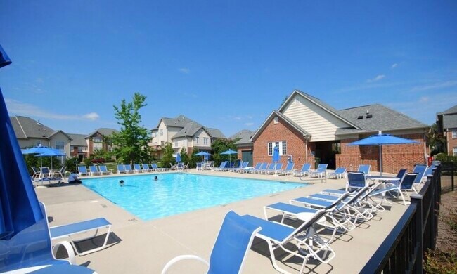 Foto del edificio - 9810 Blackwell Dr