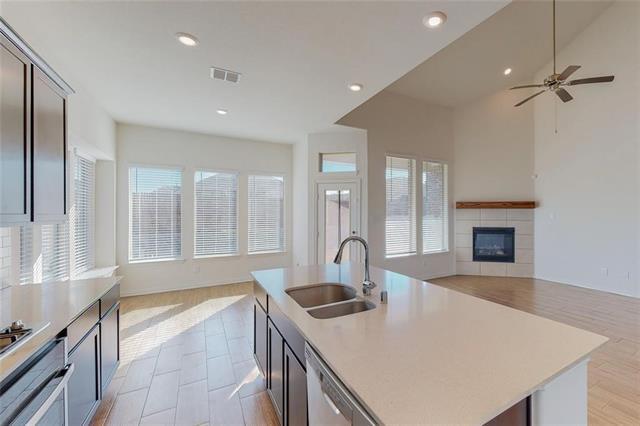 Foto del edificio - 10143 Prairie Dr