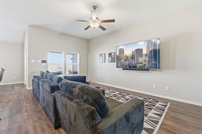 Foto del edificio - 19212 Andrew Jackson St