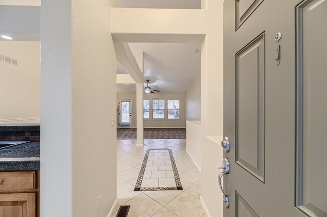 Foto del edificio - 16733 E Auburn Hills Dr