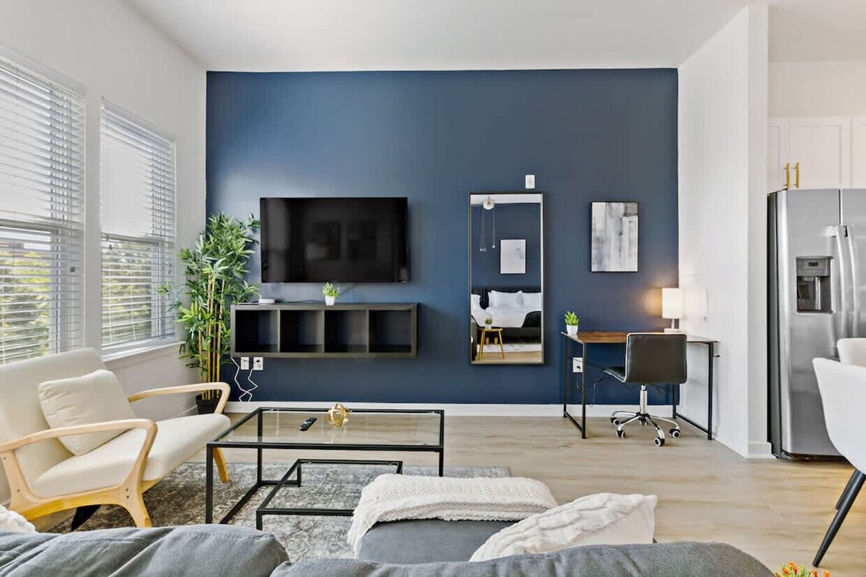 Foto principal - 205 S Kings Dr