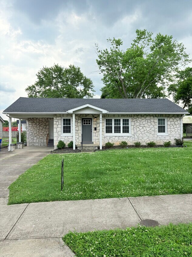 Primary Photo - 804 Josephine St