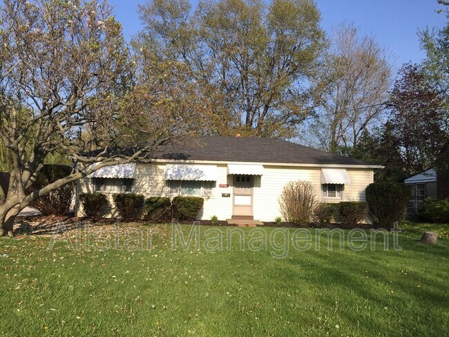 Building Photo - 5785 Fitch Rd