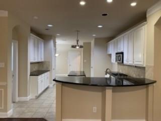 Building Photo - 434 W La Villita Blvd