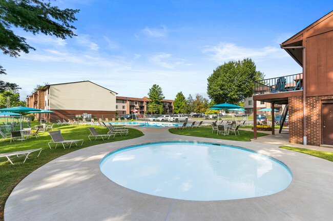 Wading Pool - Country Club Apartments