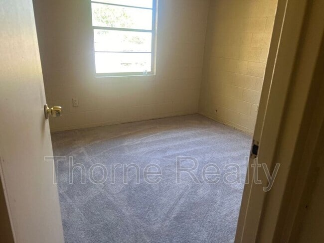 Building Photo - 521 Magnolia Dr