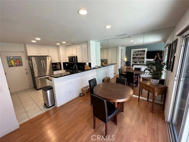 Foto del edificio - 14861 Dancy Ct