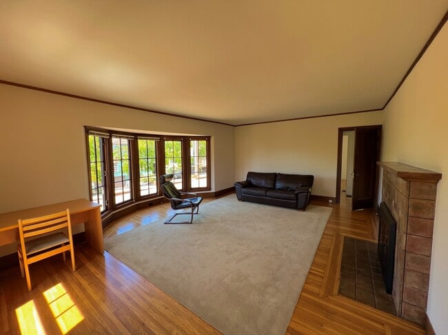 Living Room 1 of 3 - 1761 Spruce St