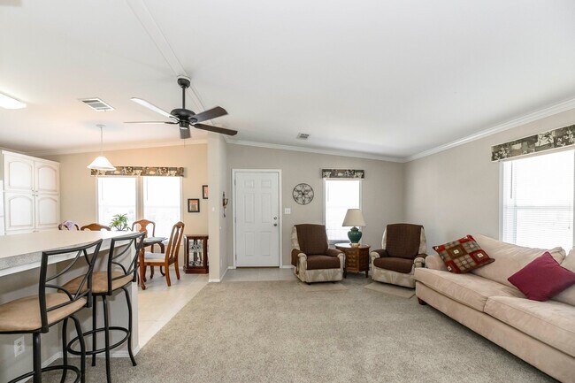 Building Photo - 2361 Peavine Cir