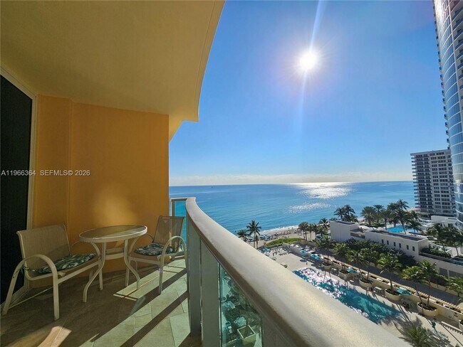 Foto del edificio - 2501 S Ocean Dr