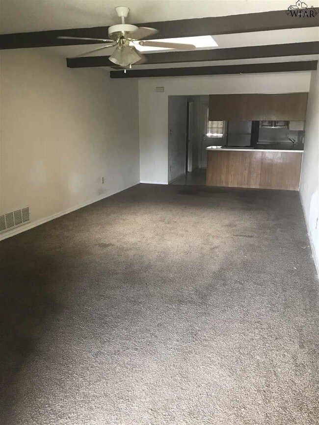 Building Photo - 4041 Gossett Dr