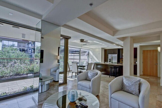 Foto del edificio - Rates Vary: $4,495 - $7,995