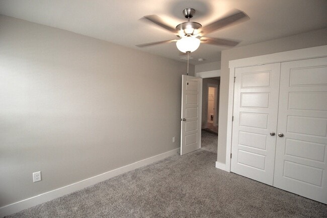 Building Photo - 35 Beachley Pl