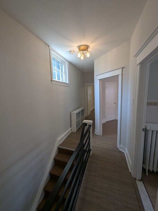 Foto del edificio - Detached Home - Oak Lane