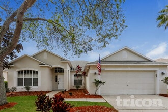 Building Photo - 11723 Grove Arcade Dr
