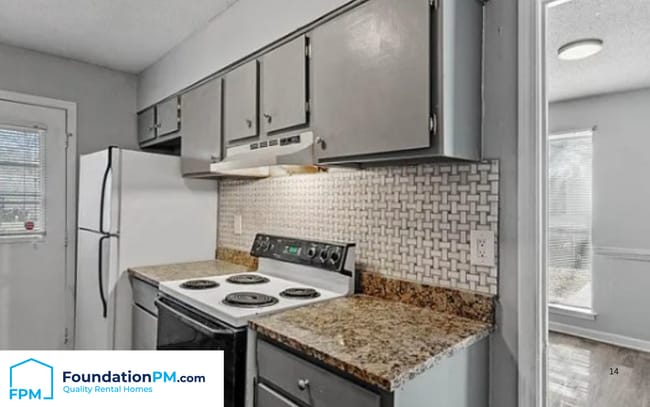 Building Photo - 3690 Kerwin Dr
