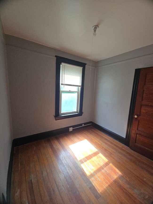 Foto del edificio - 3566 Vine St