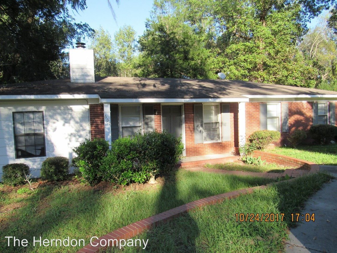 Foto principal - 3 br, 2 bath House - 607 Parker Mathis