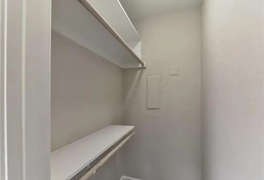 Foto del edificio - 2311 Basil Dr