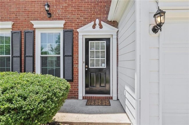 Building Photo - 490 Chippenham Ct