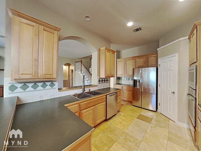 Foto del edificio - 2708 Grimes Ranch Rd