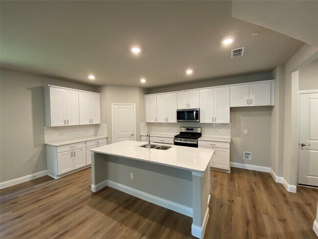 Foto del edificio - 4127 Stockyard Station Ln