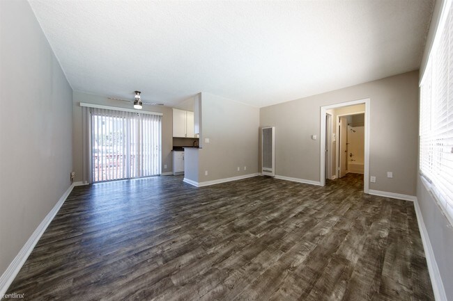 Foto del edificio - 3754 S Sepulveda Blvd