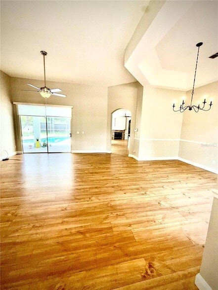 Building Photo - 3745 Pompano Ct