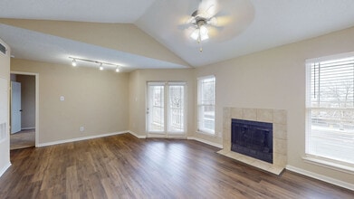 Interior Photo - Wellington Place at Olde Town