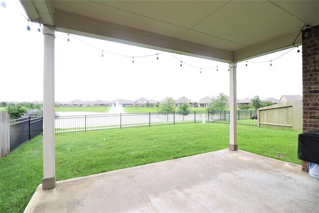 Building Photo - 5242 Ivory Glass Dr
