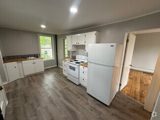 Building Photo - 224 Millville Ave