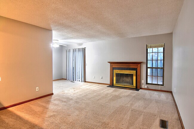 Foto del edificio - 9640 Sage Meadow Ct