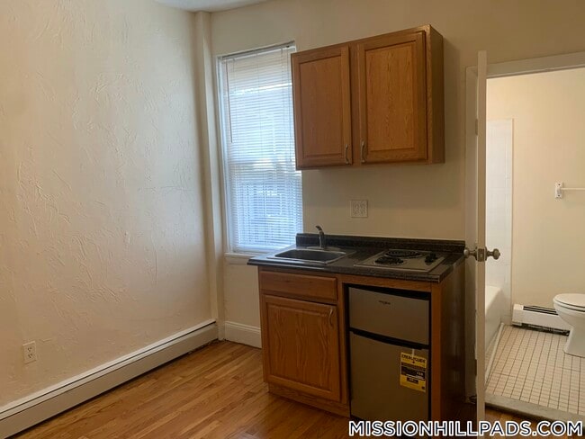 Foto del edificio - 51 S Huntington Ave