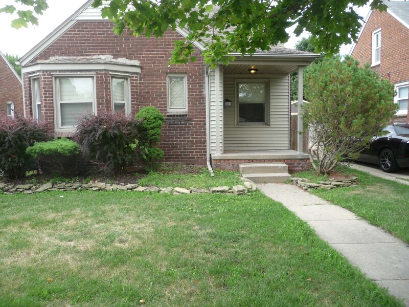 Foto principal - 14833 Horger Ave