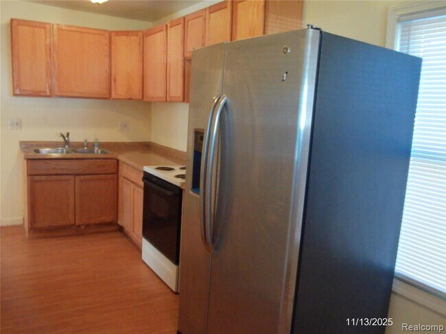 Foto del edificio - 17048 Lowell St