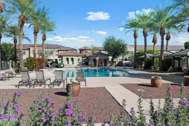 Foto del edificio - 1752 E CHELSEA Ln