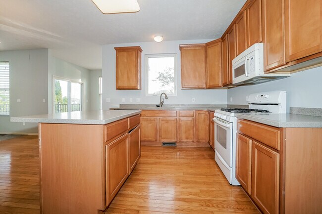 Building Photo - 5343 Royal Brook Dr