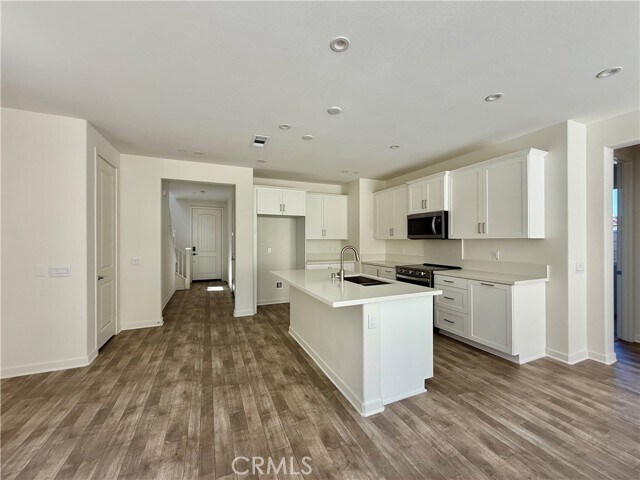Foto del edificio - 16062 Jaegar Ln