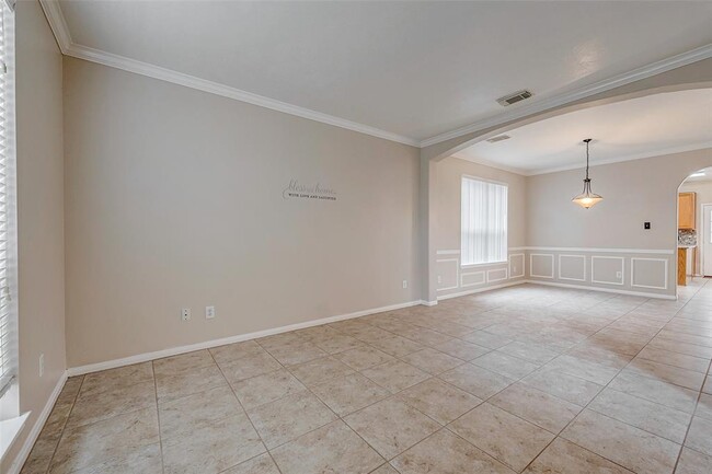 Foto del edificio - 7315 Moonbeam Cir