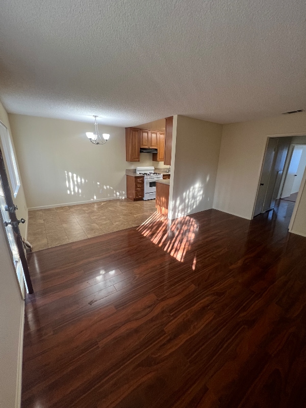 Photo - 223 E Acacia Ave (Glendale, CA) Apartment