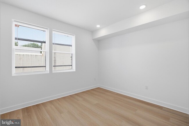 Foto del edificio - 2251 N 12th St