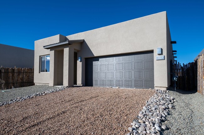 Foto del edificio - Contemporary Haven in Desert Sage