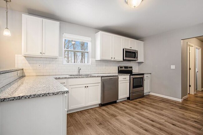 Building Photo - 59698 Glidden St