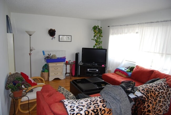 Foto del edificio - 2011 Rockefeller Ln